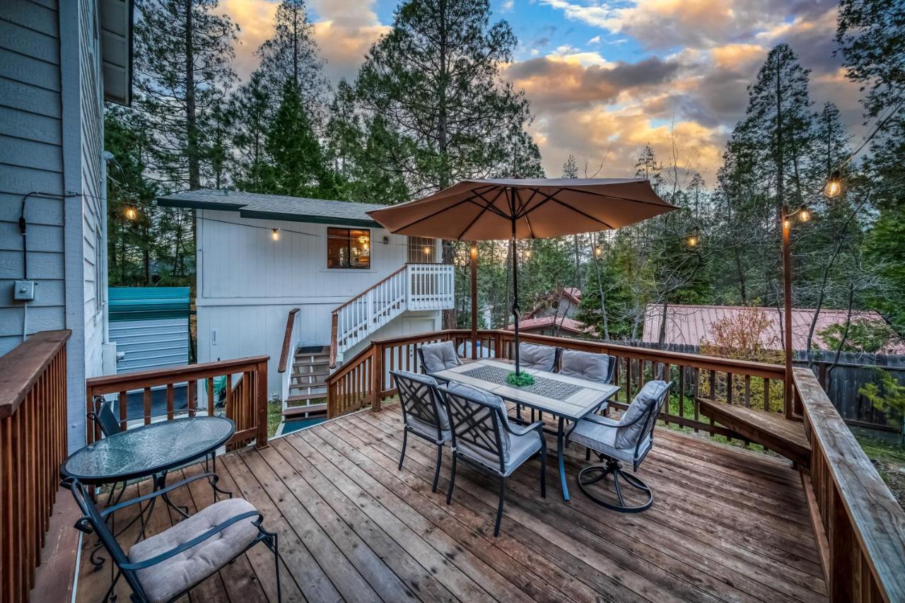 Black Bear Cabin ベース・レイク エクステリア 写真